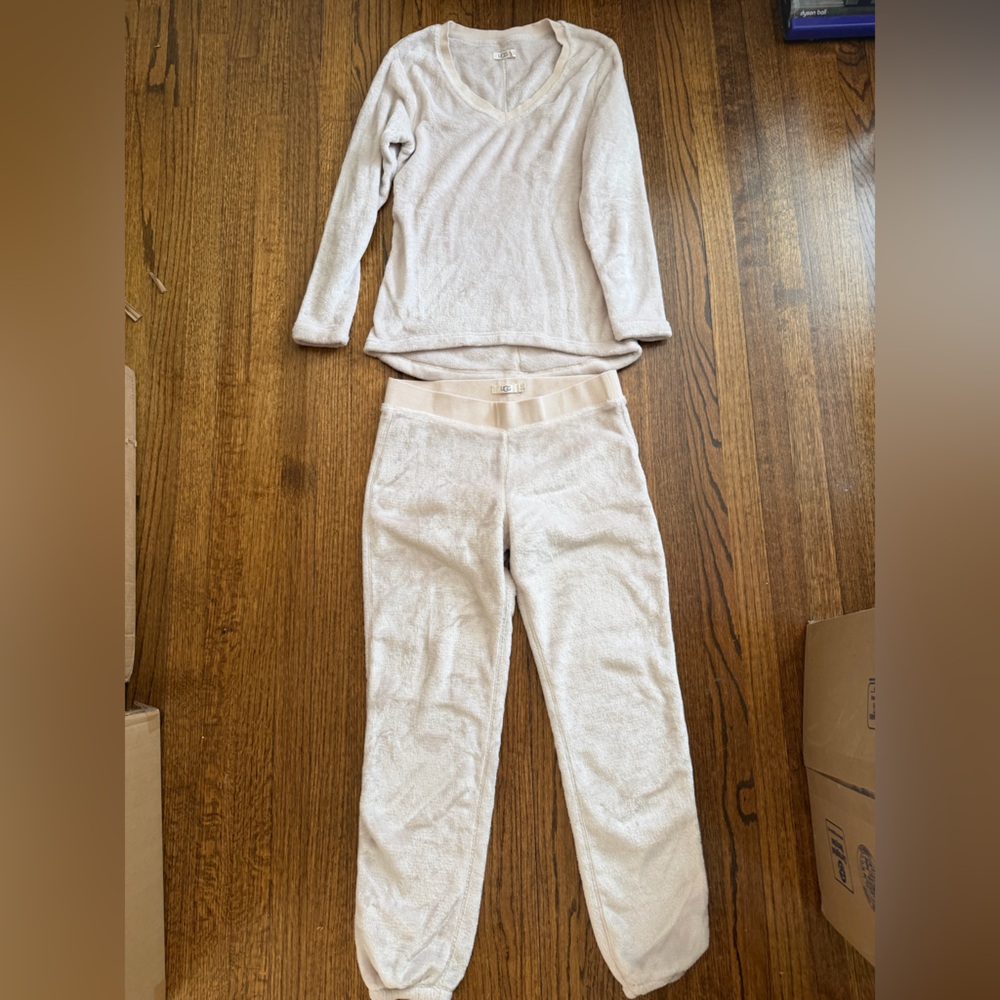 UGG Soft Matching Set